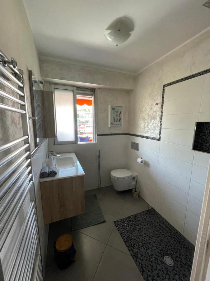 ניס Superbe 2 Pieces Appartement A 5Min De La Mer Free Wifi Et Parking מראה חיצוני תמונה